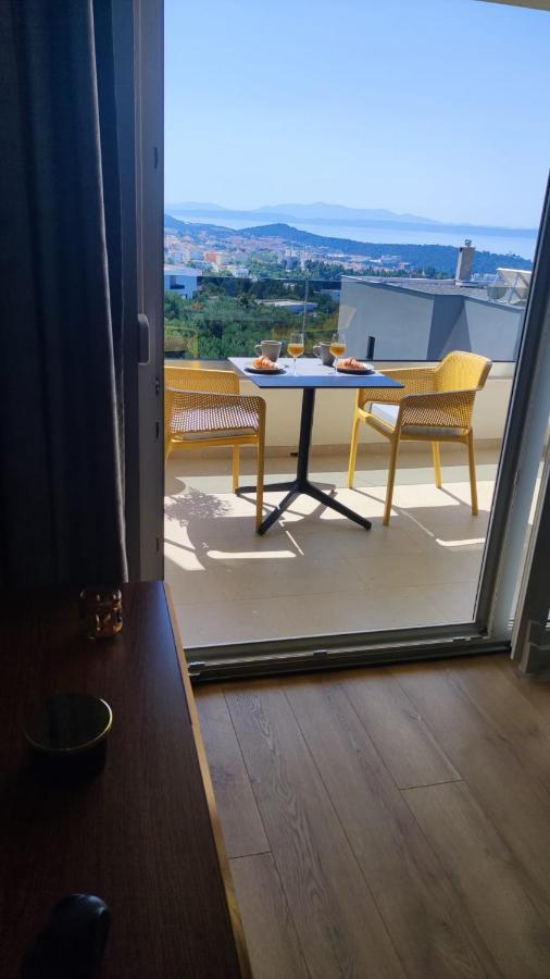 Olive Tree Apartment *